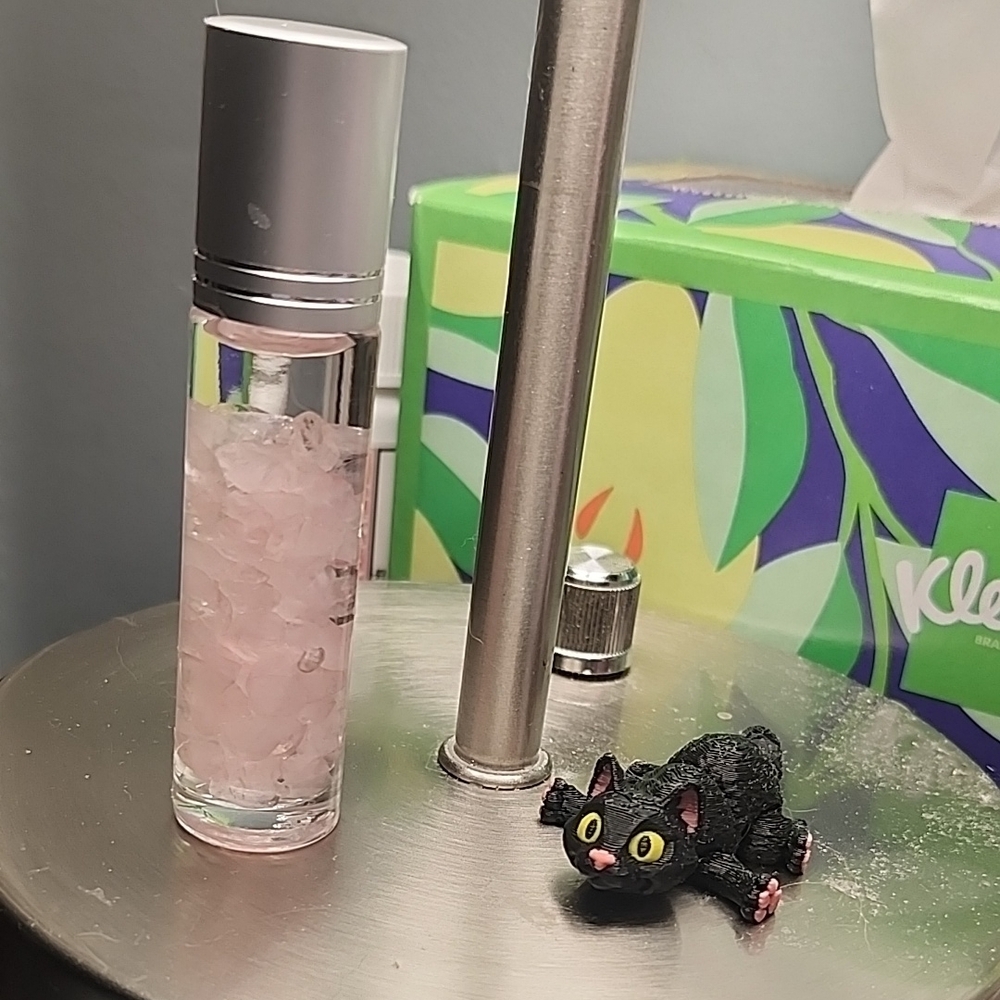 Rose Quartz Chip Roller Ball with Blueberry Fragrance Oil